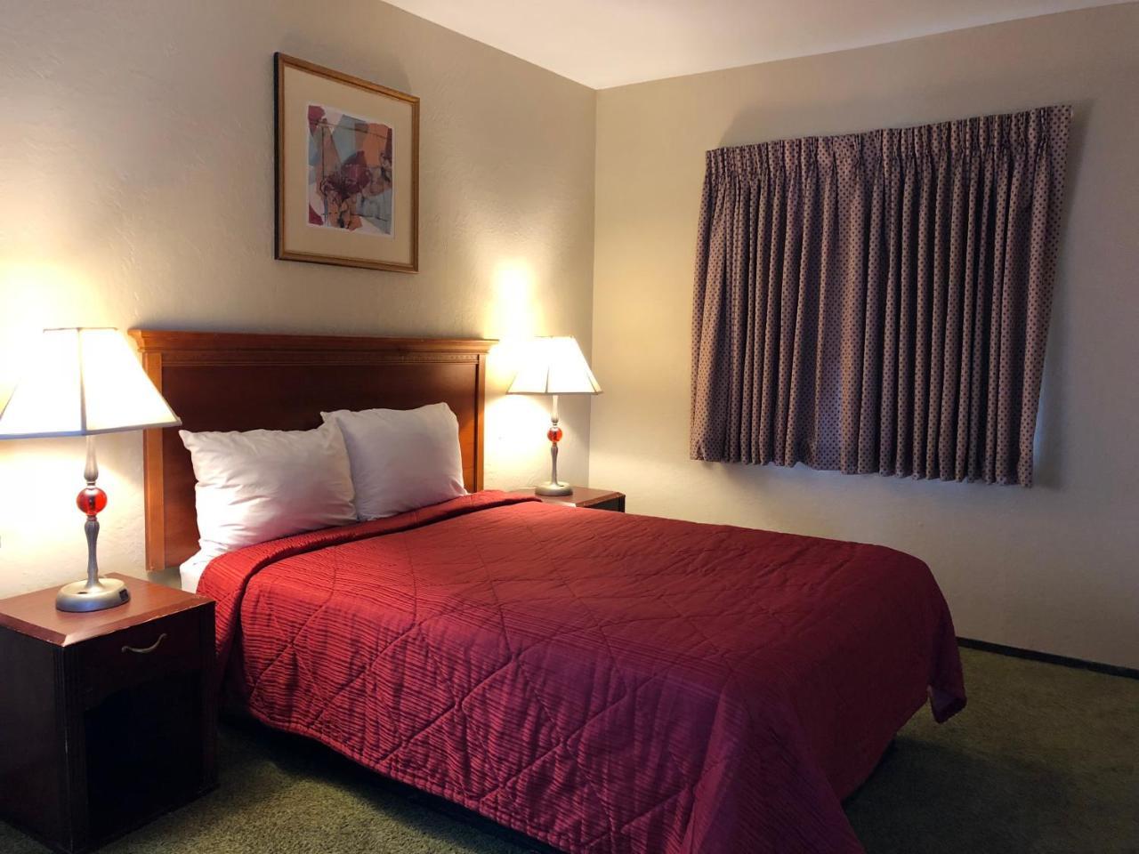 Red Bluff Inn المظهر الخارجي الصورة